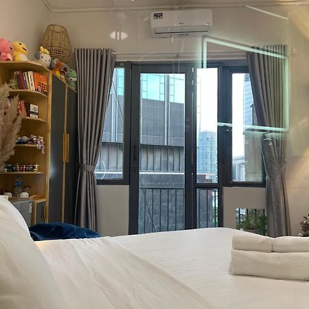 6Even Hotel - Have A Staycation In The Cafe Apartments Building 胡志明市 外观 照片