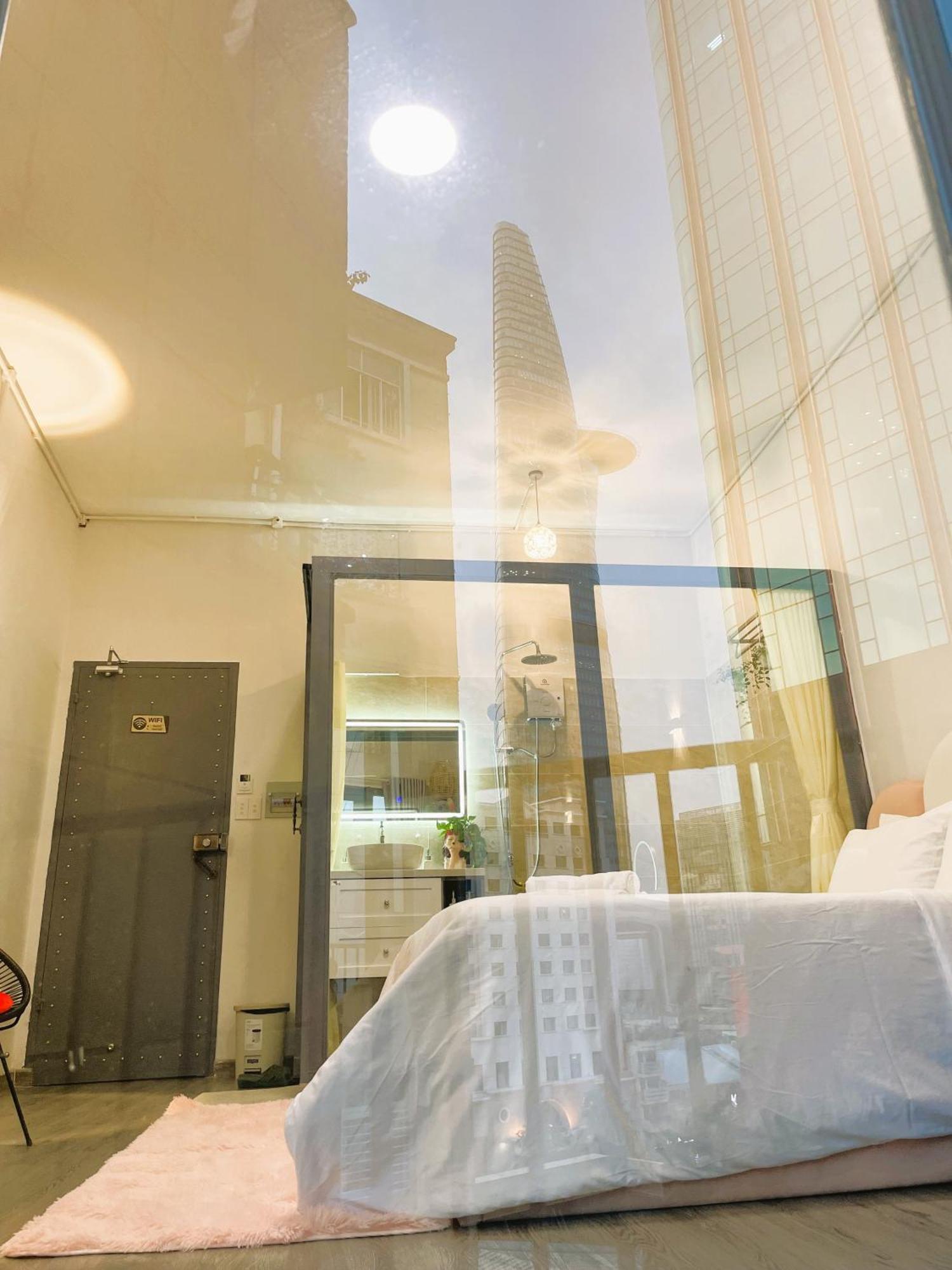 6Even Hotel - Have A Staycation In The Cafe Apartments Building 胡志明市 外观 照片