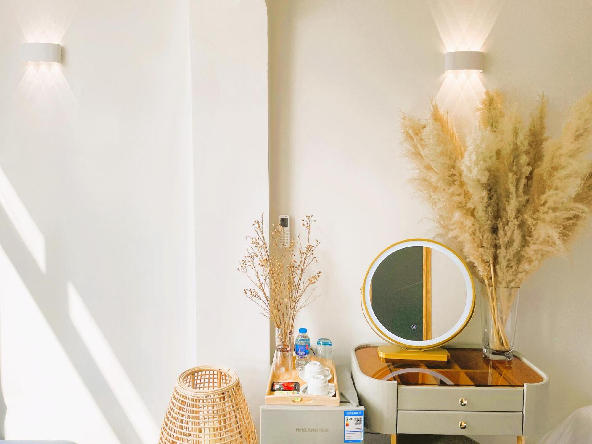 6Even Hotel - Have A Staycation In The Cafe Apartments Building 胡志明市 外观 照片