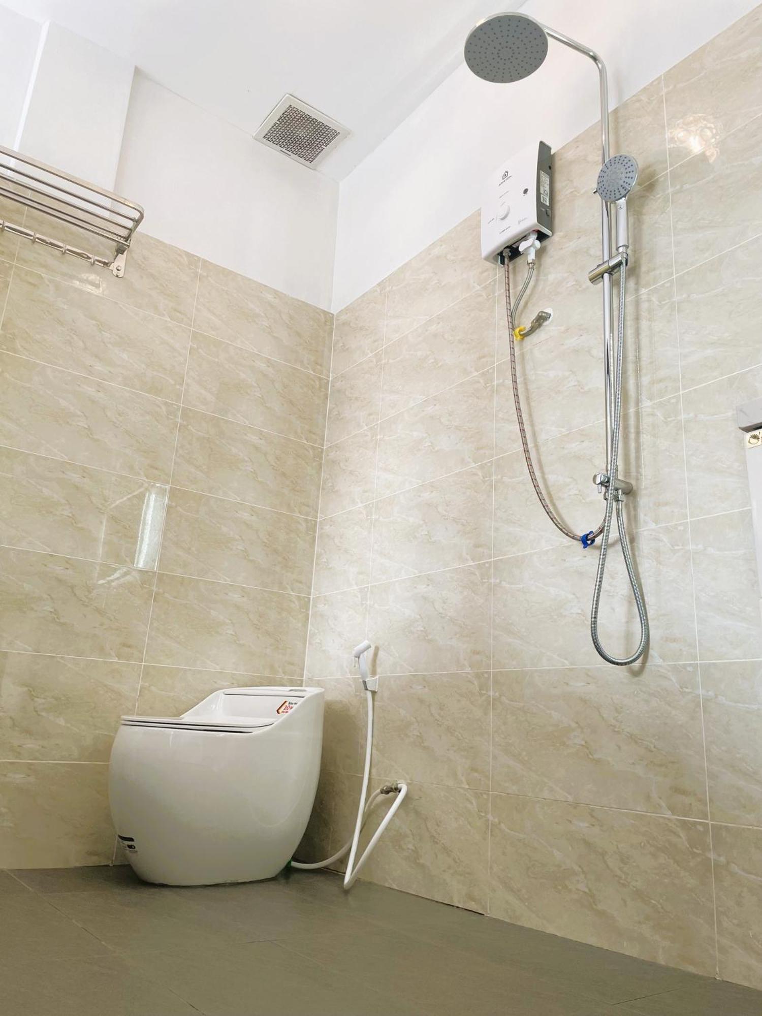 6Even Hotel - Have A Staycation In The Cafe Apartments Building 胡志明市 外观 照片